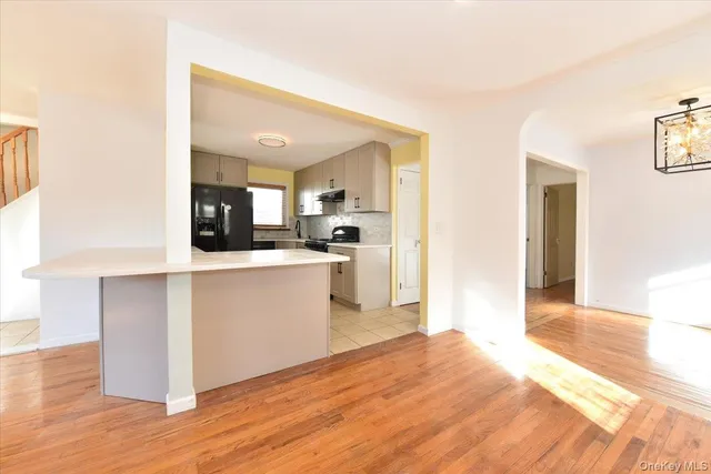 $825,000 | 233 Meyer Avenue, Valley Stream, NY 11580