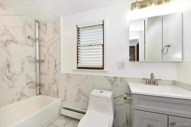 $825,000 | 233 Meyer Avenue, Valley Stream, NY 11580