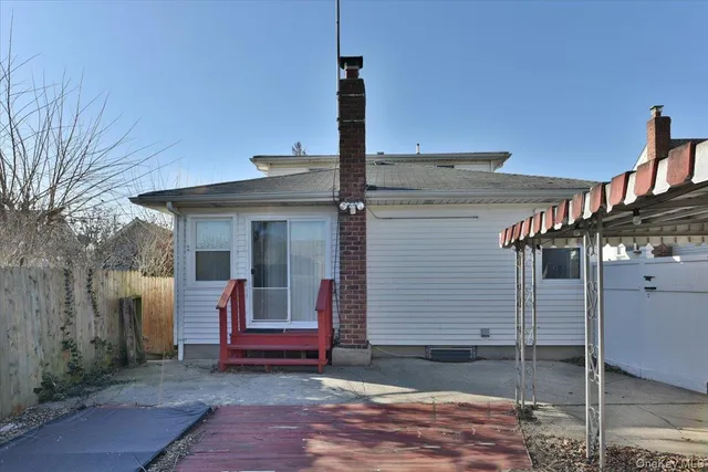 $825,000 | 233 Meyer Avenue, Valley Stream, NY 11580