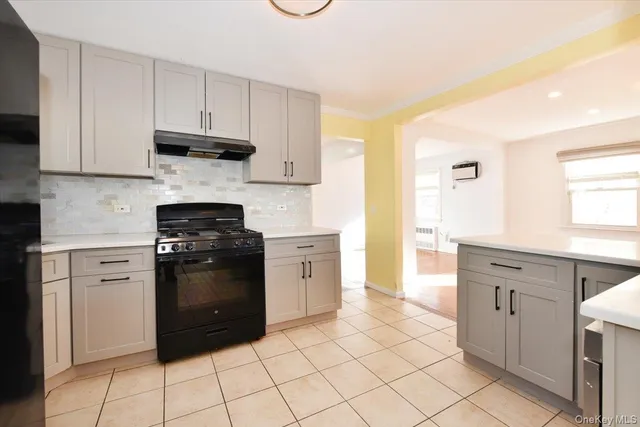 $825,000 | 233 Meyer Avenue, Valley Stream, NY 11580