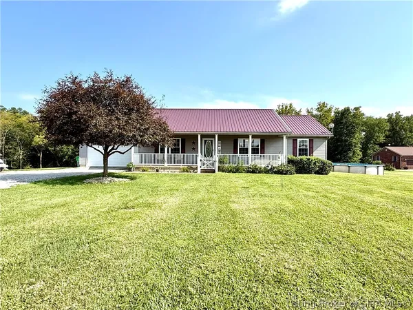 $379,900 | 16512 Clapp Road, Otisco, IN 47163