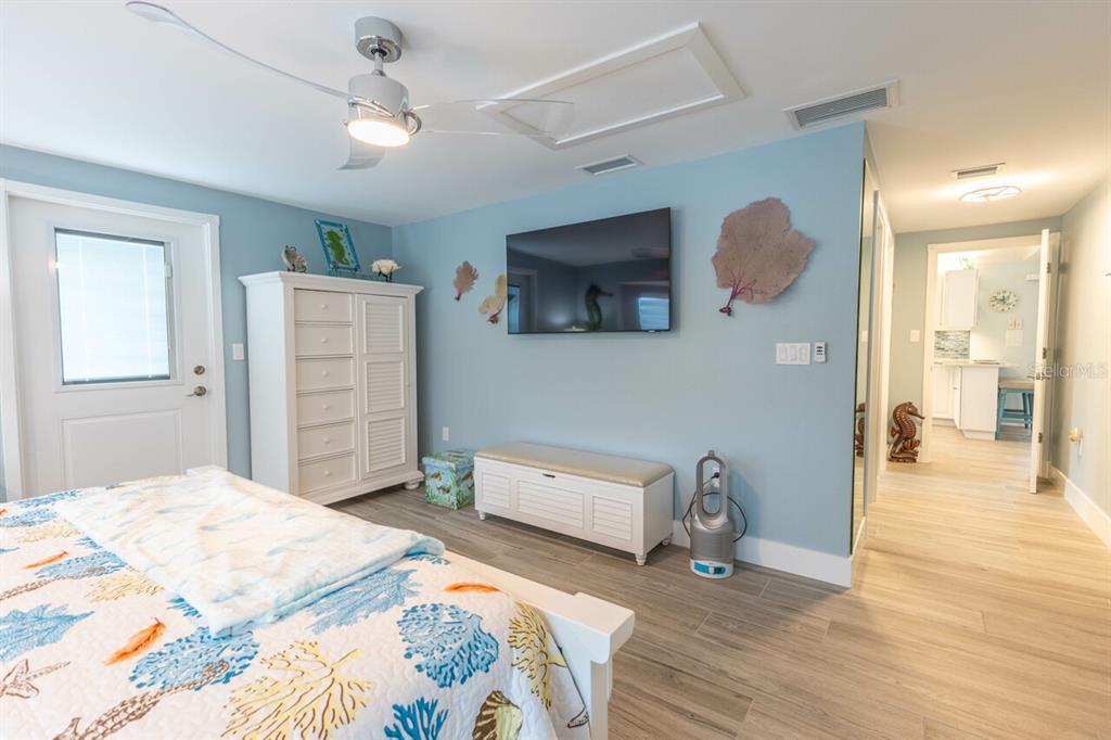 1945 Michigan Avenue Englewood, FL 34224 - Photo 37 of 61