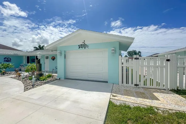 $8,000 | 1945 Michigan Avenue, Englewood, FL 34224