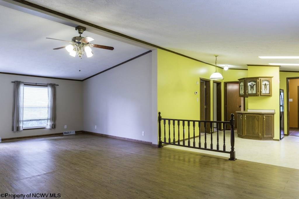 54 Rabish Lane Fairmont, WV 26554 - Photo 7 of 20 Gallery Image 7