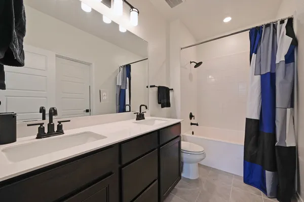 $1,895 | 217 Summit Drive, Lockhart, TX 78644