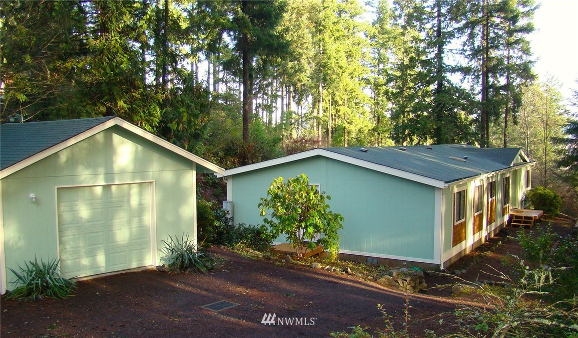 160 Northeast Larson Lake Road Belfair, WA 98528 - Photo 1 of 18 Gallery Image 1