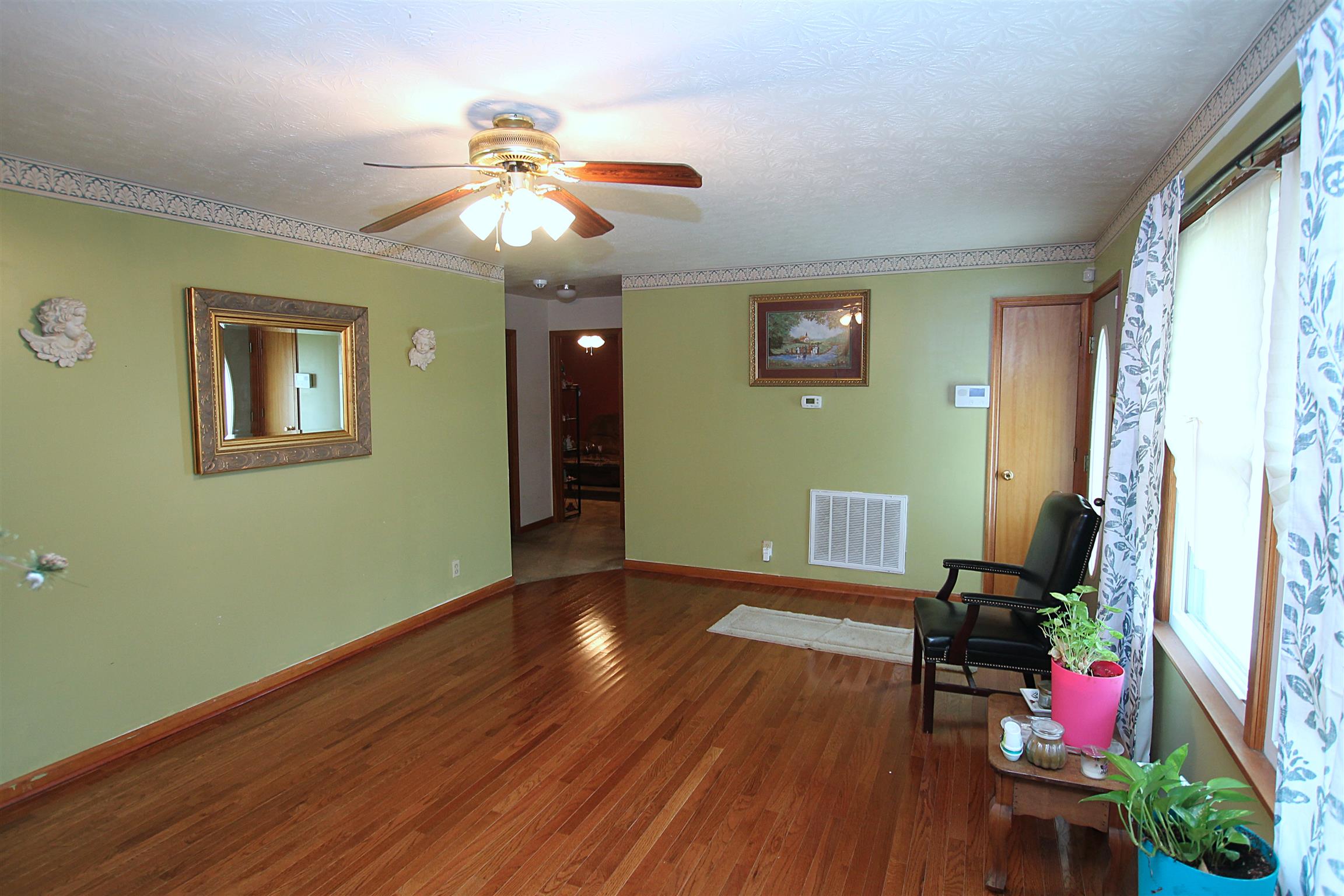 105 Cofer Drive Springfield, TN 37172 - Photo 4 of 14 Gallery Image 4