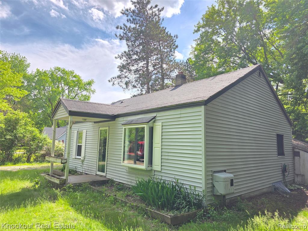 4482 Kirk Road Vassar, MI 48768 - Photo 3 of 16