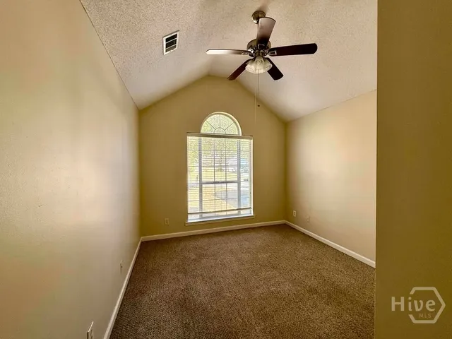 $2,250 | 185 Junco Way, Savannah, GA 31419