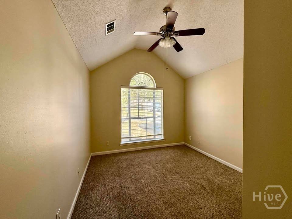 185 Junco Way Savannah, GA 31419 - Photo 8 of 15