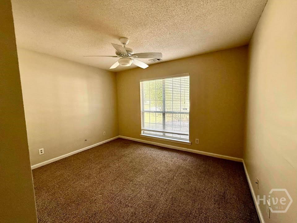 185 Junco Way Savannah, GA 31419 - Photo 9 of 15