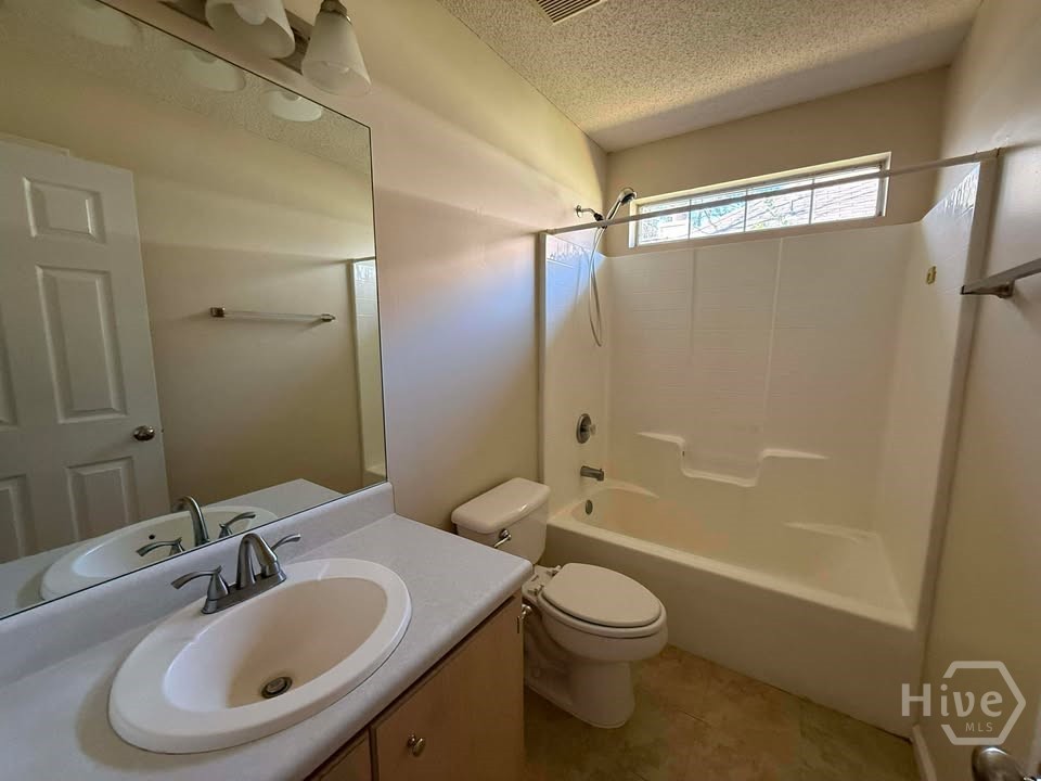 185 Junco Way Savannah, GA 31419 - Photo 10 of 15