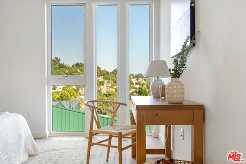 $1,649,000 | 2267 Duane Street, Unit 3, Los Angeles, CA 90039