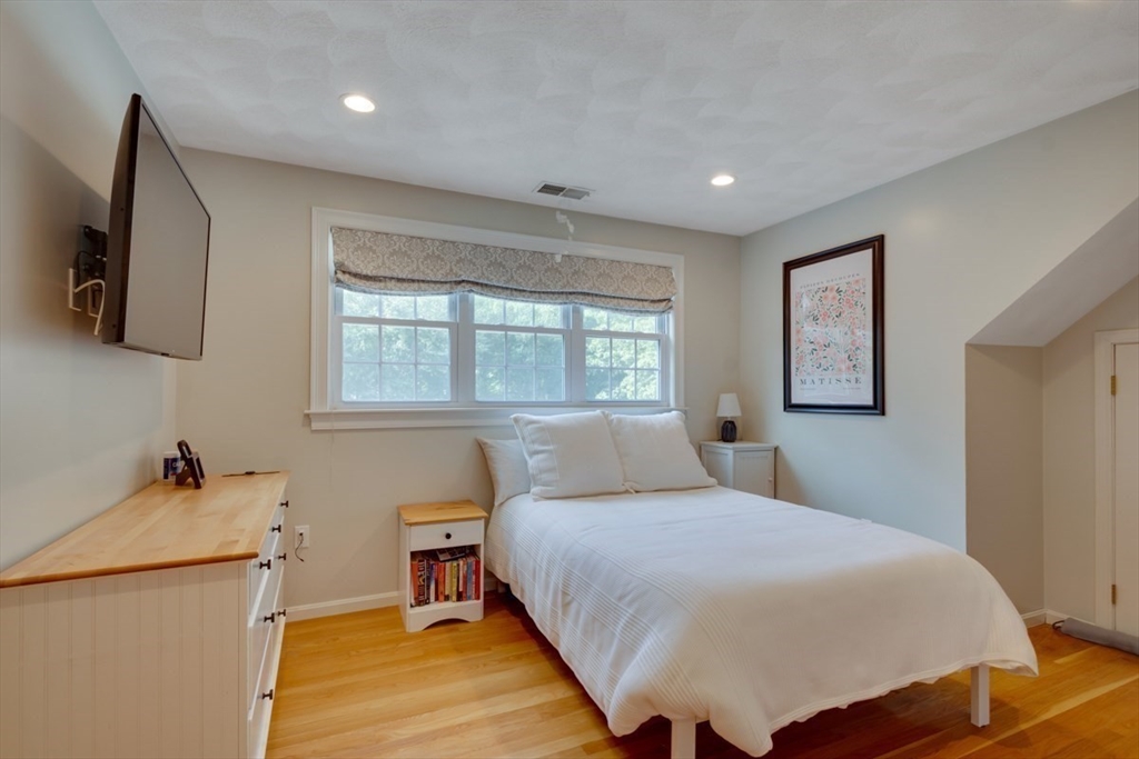 37 Spruce Road North Reading, MA 01864 - Photo 28 of 42
