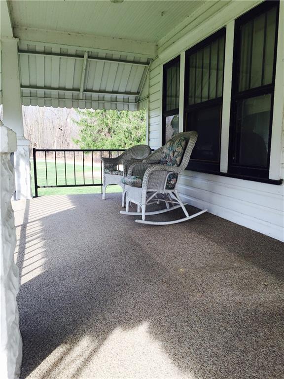 752 Jefferson Road Waynesburg, PA 15370 - Photo 4 of 15 Gallery Image 4