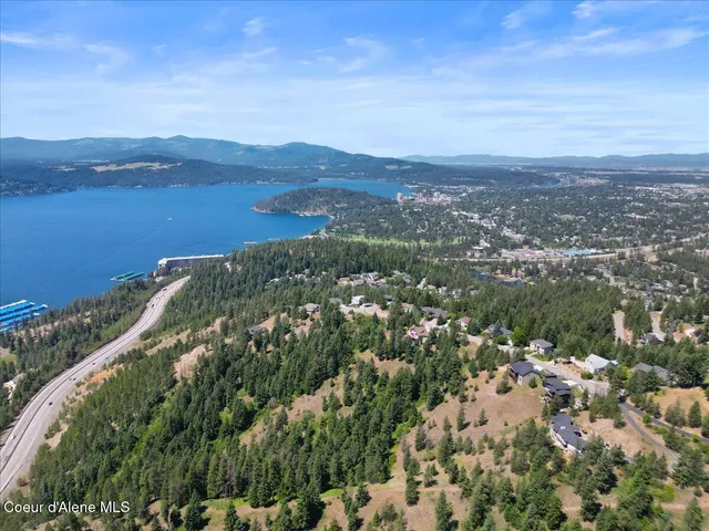 $350,000 | 3740 East Sky Harbor Drive, Coeur D'Alene, ID 83814