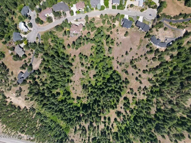 $350,000 | 3740 East Sky Harbor Drive, Coeur D'Alene, ID 83814