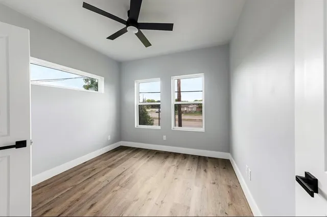 $2,450 | 1113 East Oleander Street, Fort Worth, TX 76104