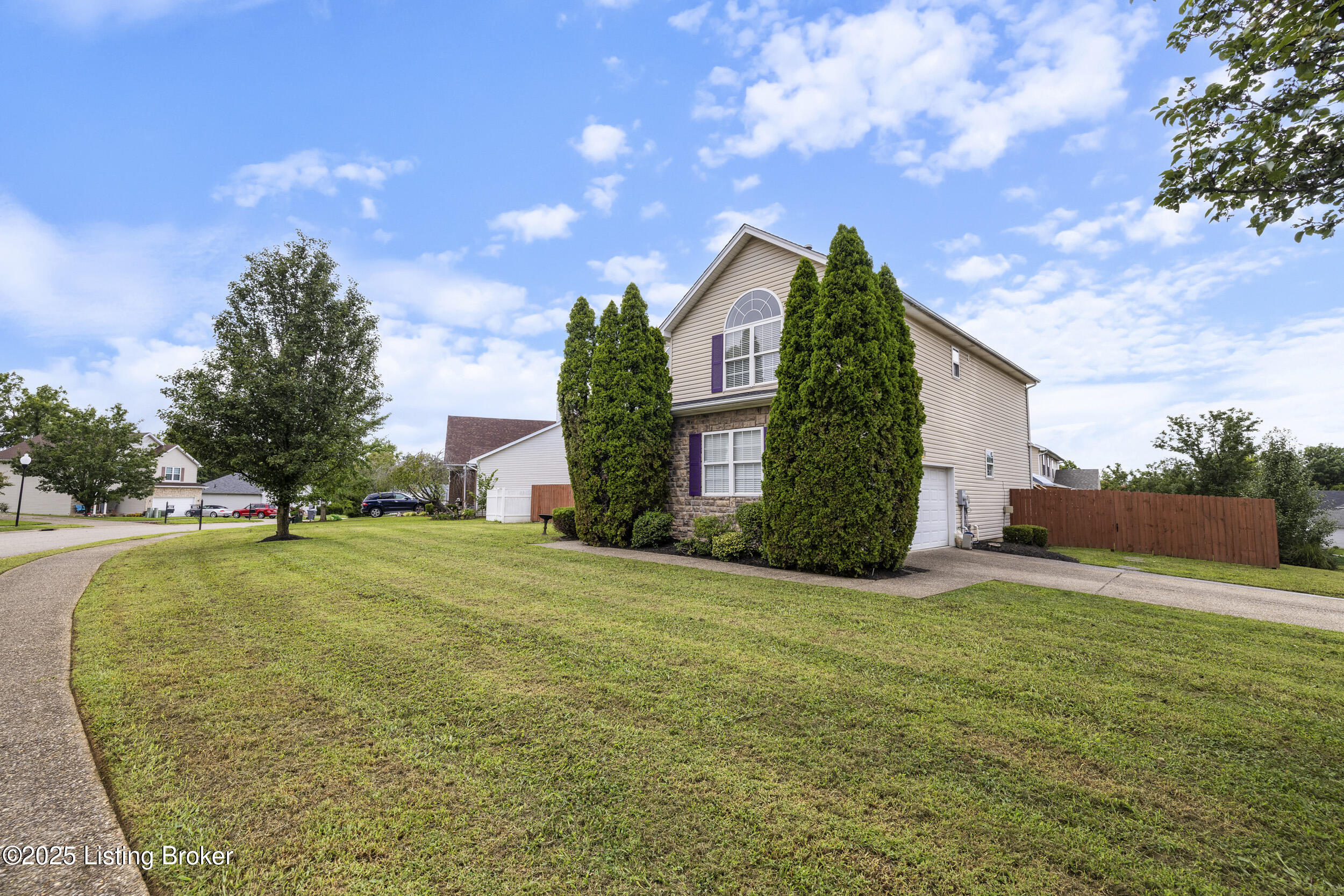 7824 Lariat Road Louisville, KY 40219 - Photo 46 of 48 3U8A8984