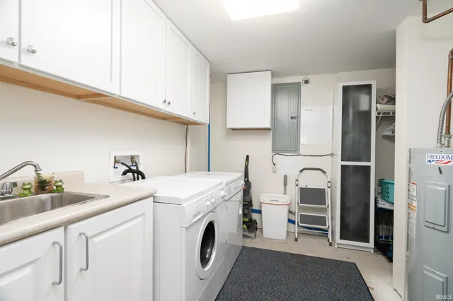 $870,000 | 3743 North W Shafer Drive, Monticello, IN 47960