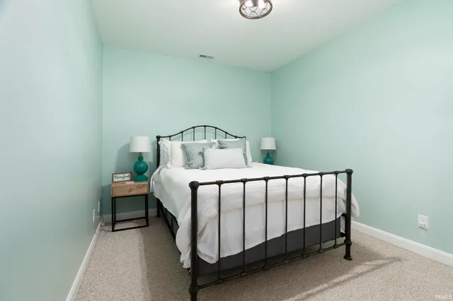 $870,000 | 3743 North W Shafer Drive, Monticello, IN 47960