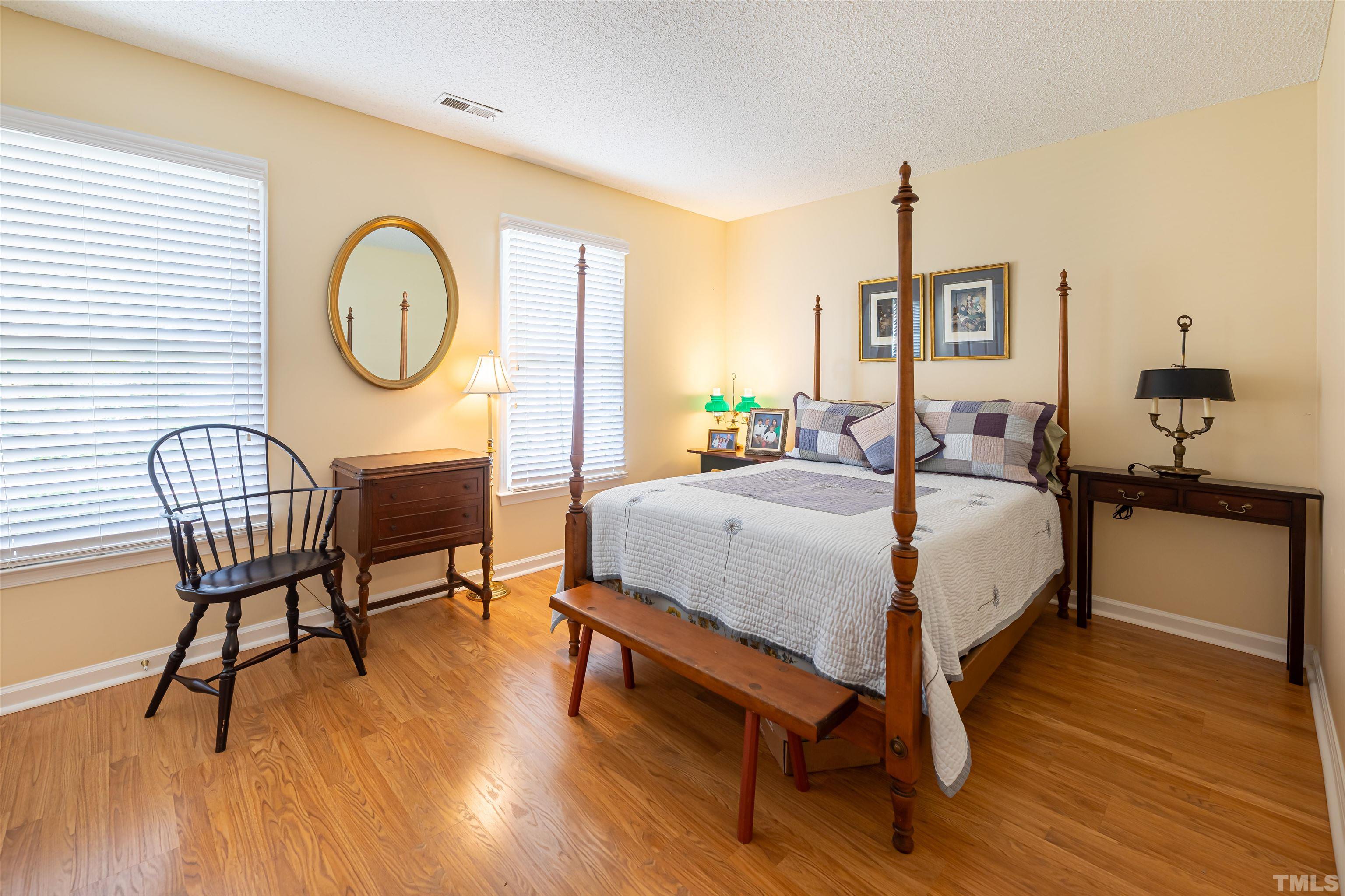 6803 Fairpoint Court Raleigh, NC 27613 - Photo 12 of 17