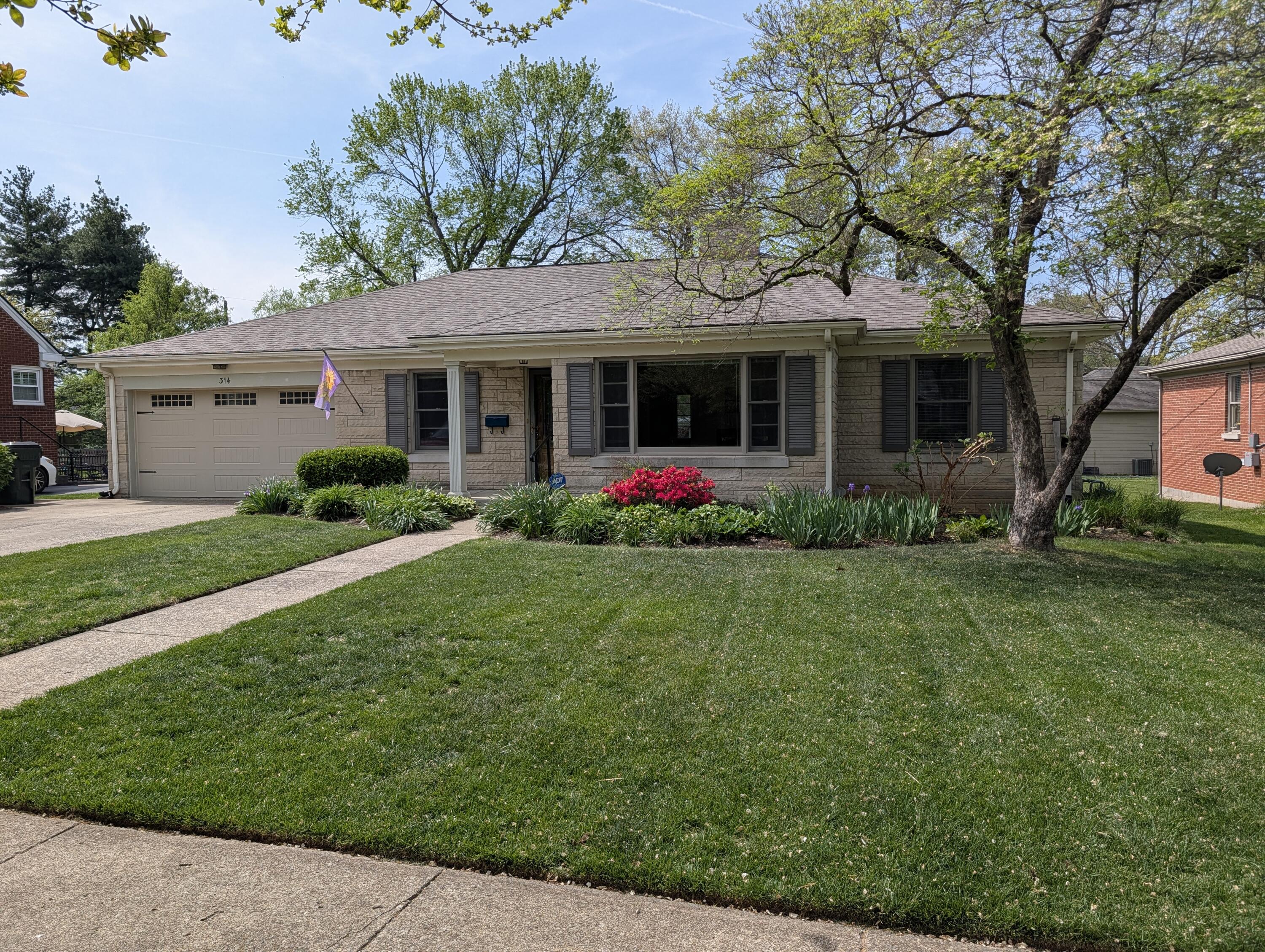 314 Glendover Road Lexington, KY 40503 - Photo 10 of 38 7204