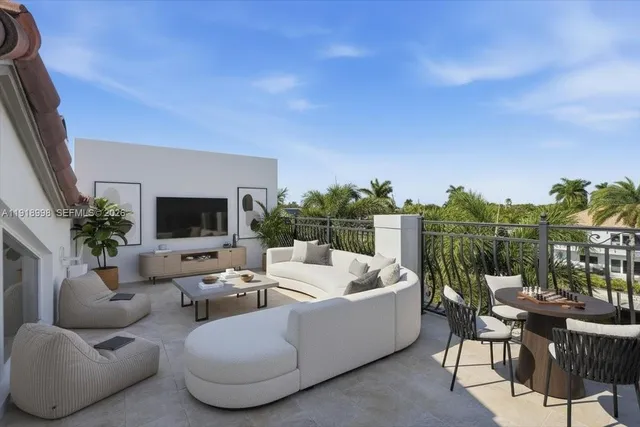 $3,699,900 | 2641 Northeast 6th Street, Pompano Beach, FL 33062