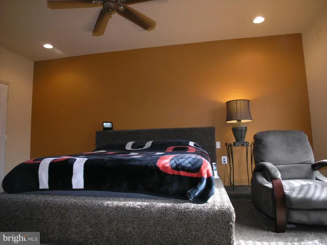 $649,900 | 934 Nathaniel Trail, Warminster, PA 18974