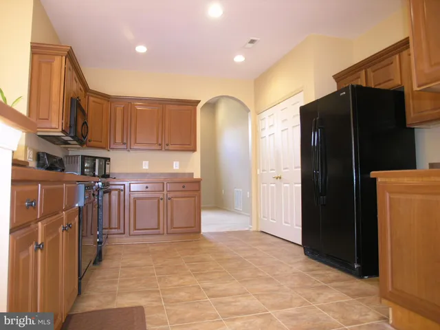 $649,900 | 934 Nathaniel Trail, Warminster, PA 18974