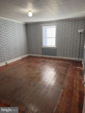 $1,975 | 1718 Clay Hill Road, Greencastle, PA 17225