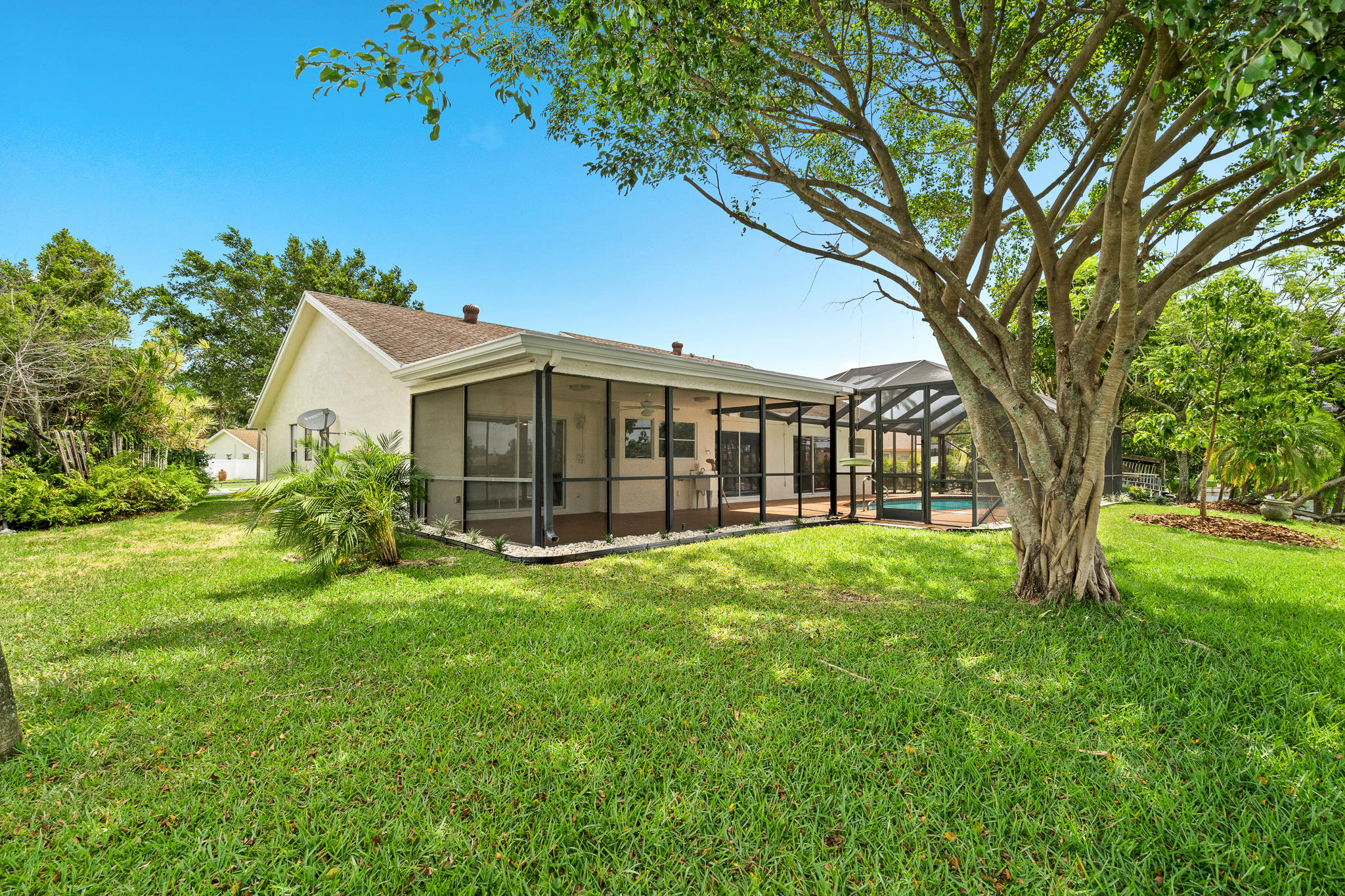 9459 Burlington Place Boca Raton, FL 33434 - Photo 23 of 27 Rear photo