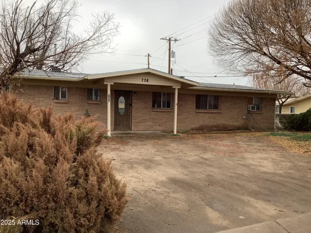 $199,900 | 708 West Soto Street, Willcox, AZ 85643