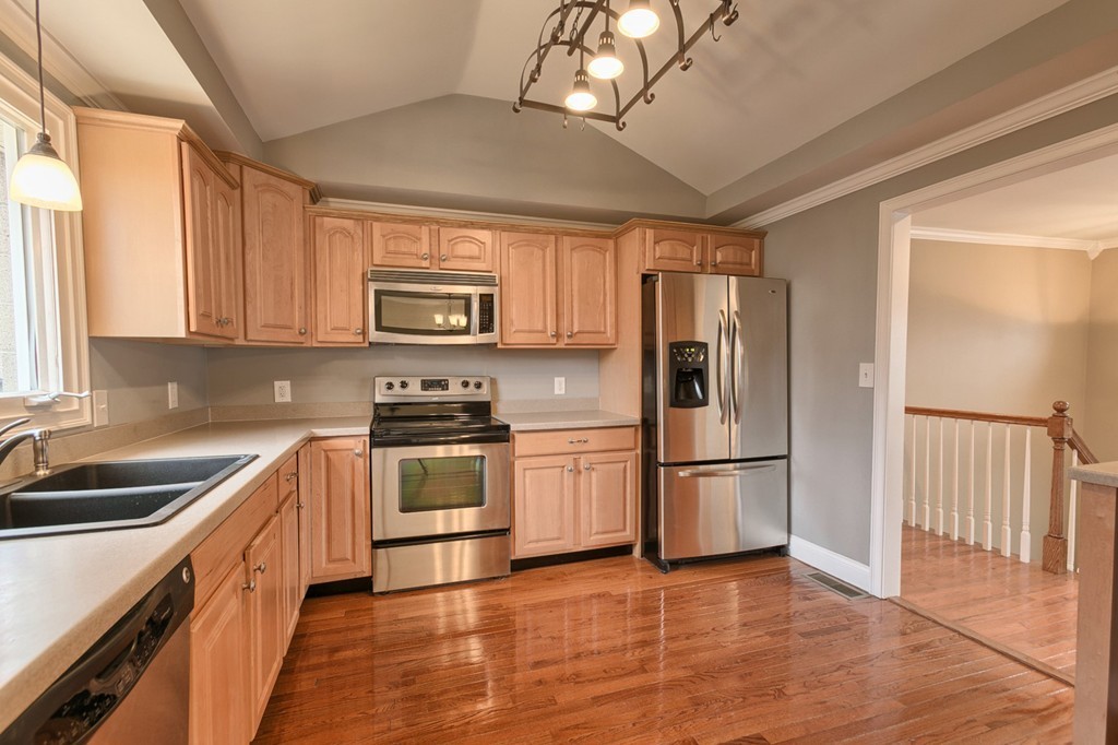 60 Comet Road Methuen, MA 01844 - Photo 8 of 29 Gallery Image 8