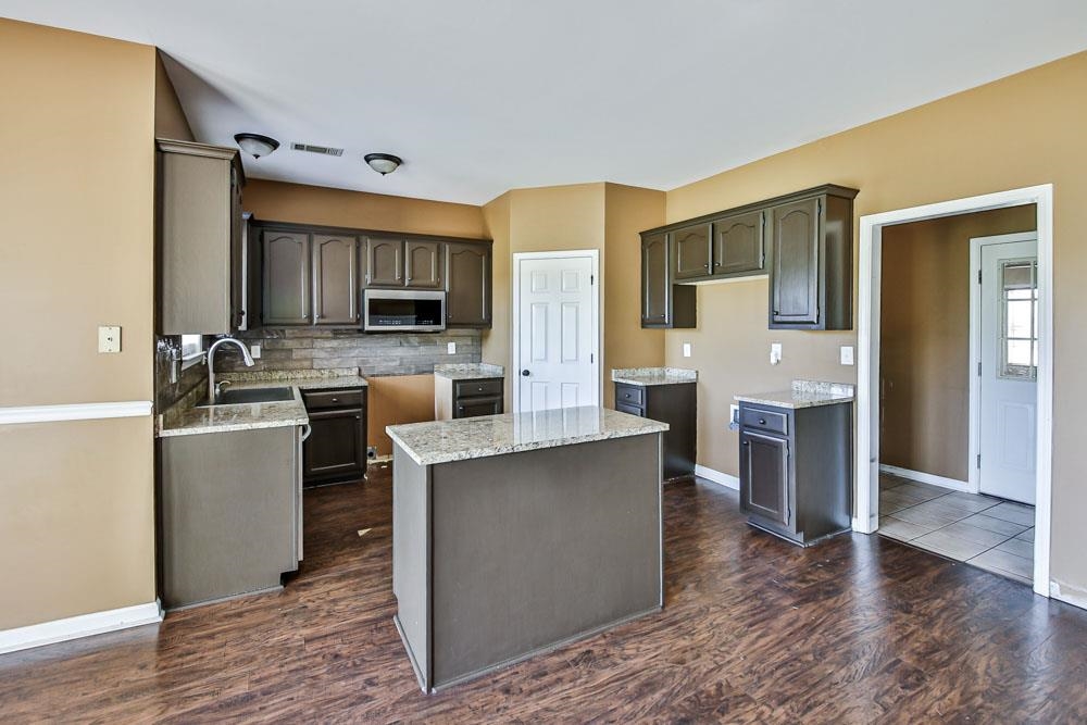 72 Ridgeway Lane Millington, TN 38053 - Photo 11 of 25 Gallery Image 11