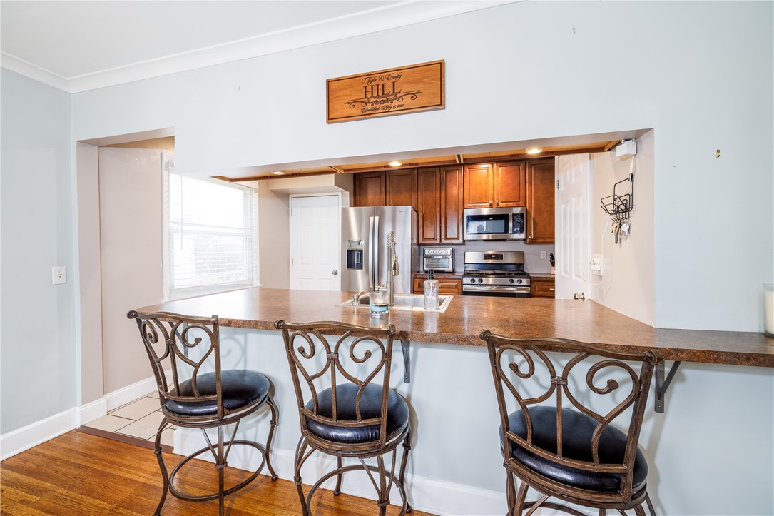 85 Hartsdale Road Irondequoit, NY 14622 - Photo 12 of 41