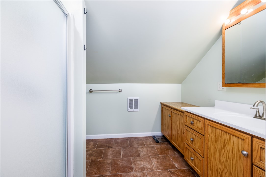 85 Hartsdale Road Irondequoit, NY 14622 - Photo 26 of 41