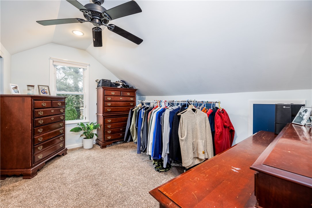 85 Hartsdale Road Irondequoit, NY 14622 - Photo 27 of 41