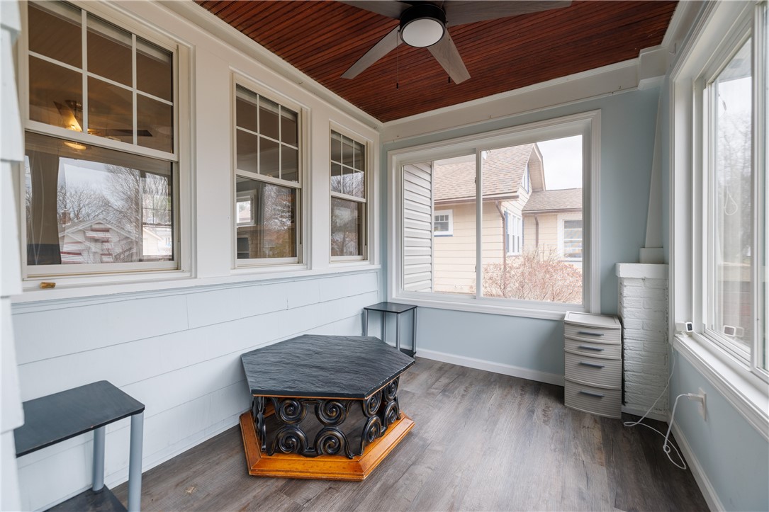 85 Hartsdale Road Irondequoit, NY 14622 - Photo 4 of 41