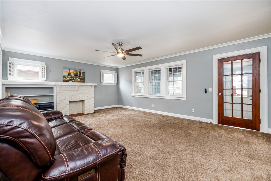 85 Hartsdale Road Irondequoit, NY 14622 - Photo 5 of 41