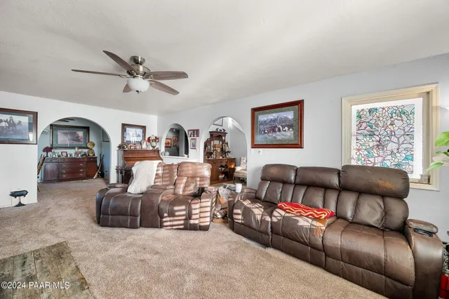 $725,000 | 11150 South Jefferson Street, Mayer, AZ 86333