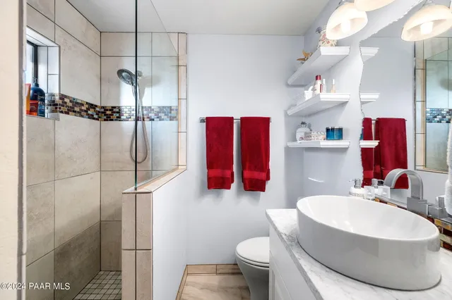 $725,000 | 11150 South Jefferson Street, Mayer, AZ 86333