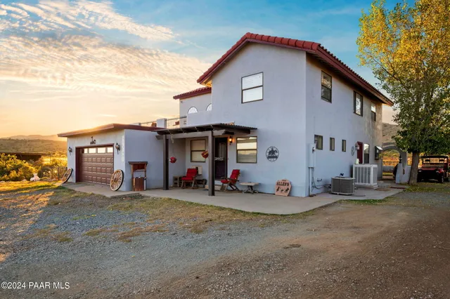 $725,000 | 11150 South Jefferson Street, Mayer, AZ 86333