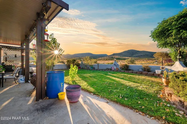 $725,000 | 11150 South Jefferson Street, Mayer, AZ 86333