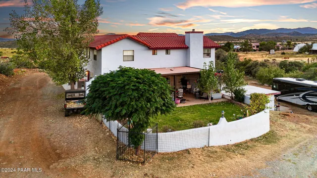 $725,000 | 11150 South Jefferson Street, Mayer, AZ 86333