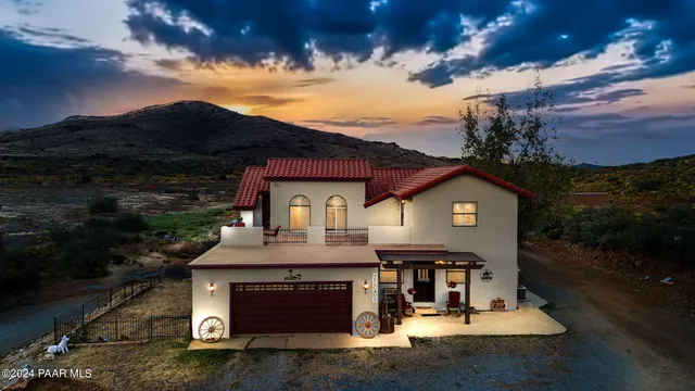 $725,000 | 11150 South Jefferson Street, Mayer, AZ 86333