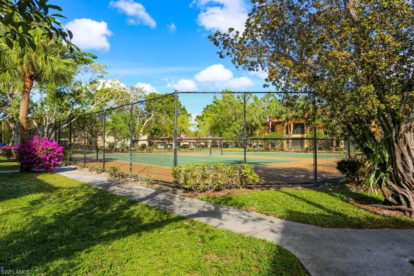 $1,695 | 2214 Arbour Walk Circle, Unit 2012, Naples, FL 34109