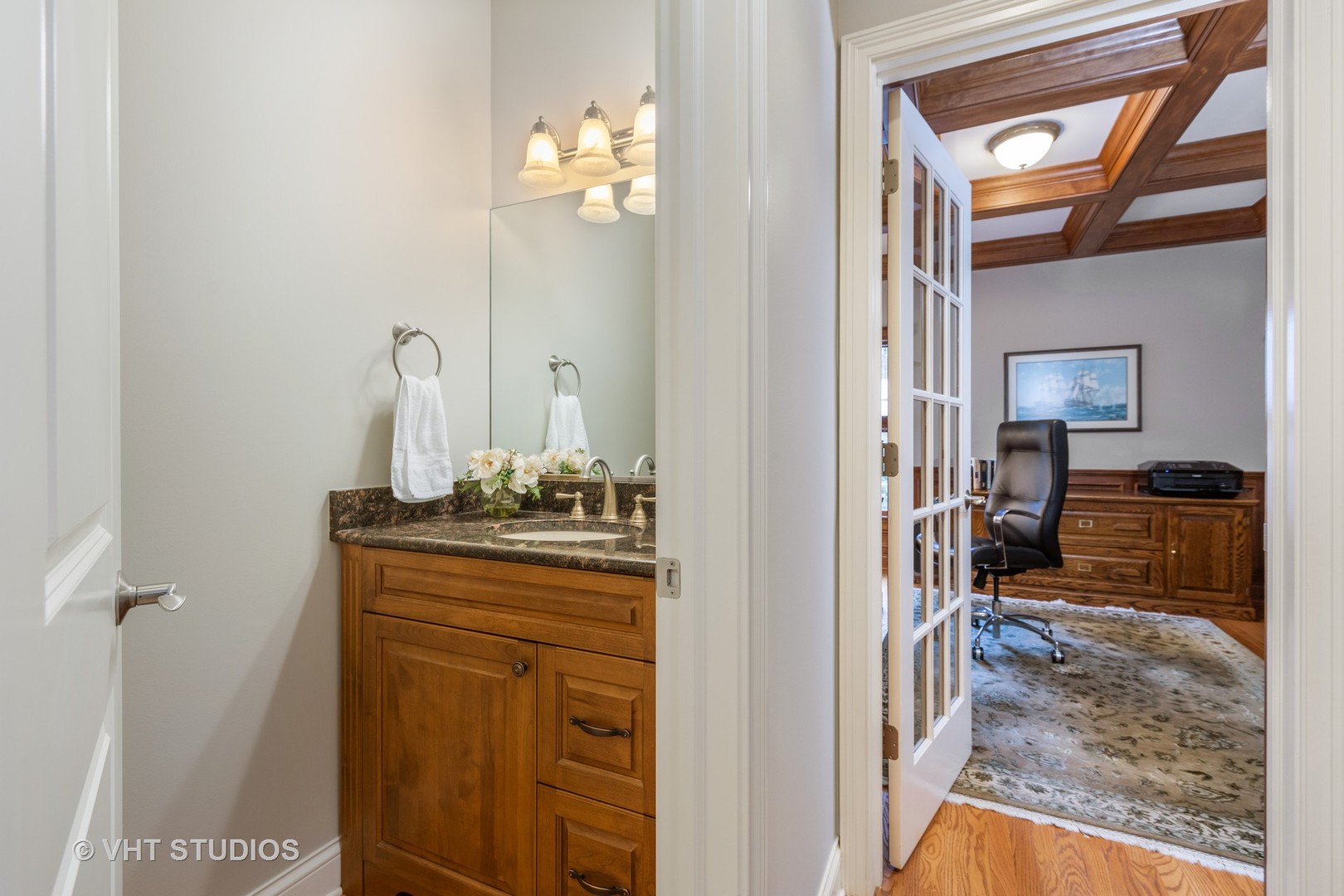 414 Turf Lane Wheaton, IL 60187 - Photo 15 of 35 Gallery Image 15