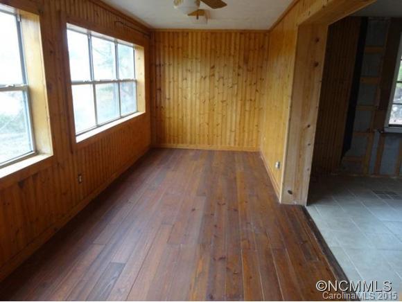 138 Poplar Grove Road Franklin, NC 28734 - Photo 8 of 14 Gallery Image 8
