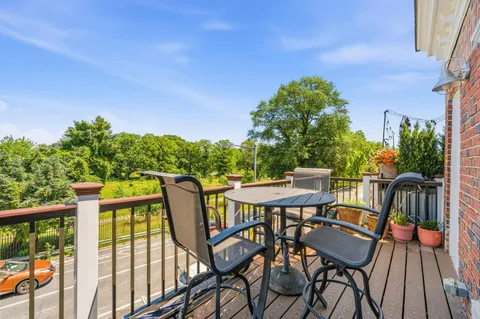 $635,000 | 3612 Park Place Northwest, Unit 3, Washington, DC 20010